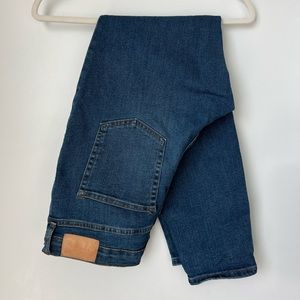 Everlane “High Rise Straight Jean” size 32 reg